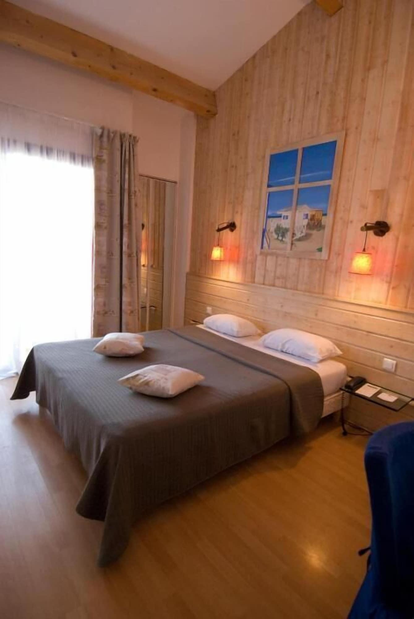 Hotel Le Phoebus Garden & Spa Gruissan Zewnętrze zdjęcie