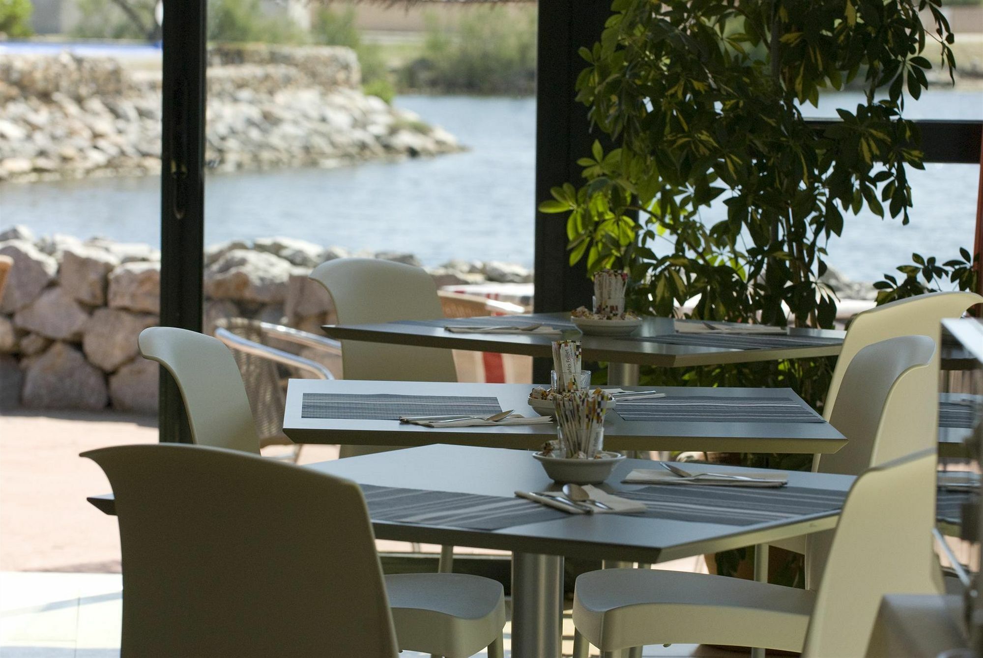 Hotel Le Phoebus Garden & Spa Gruissan Zewnętrze zdjęcie