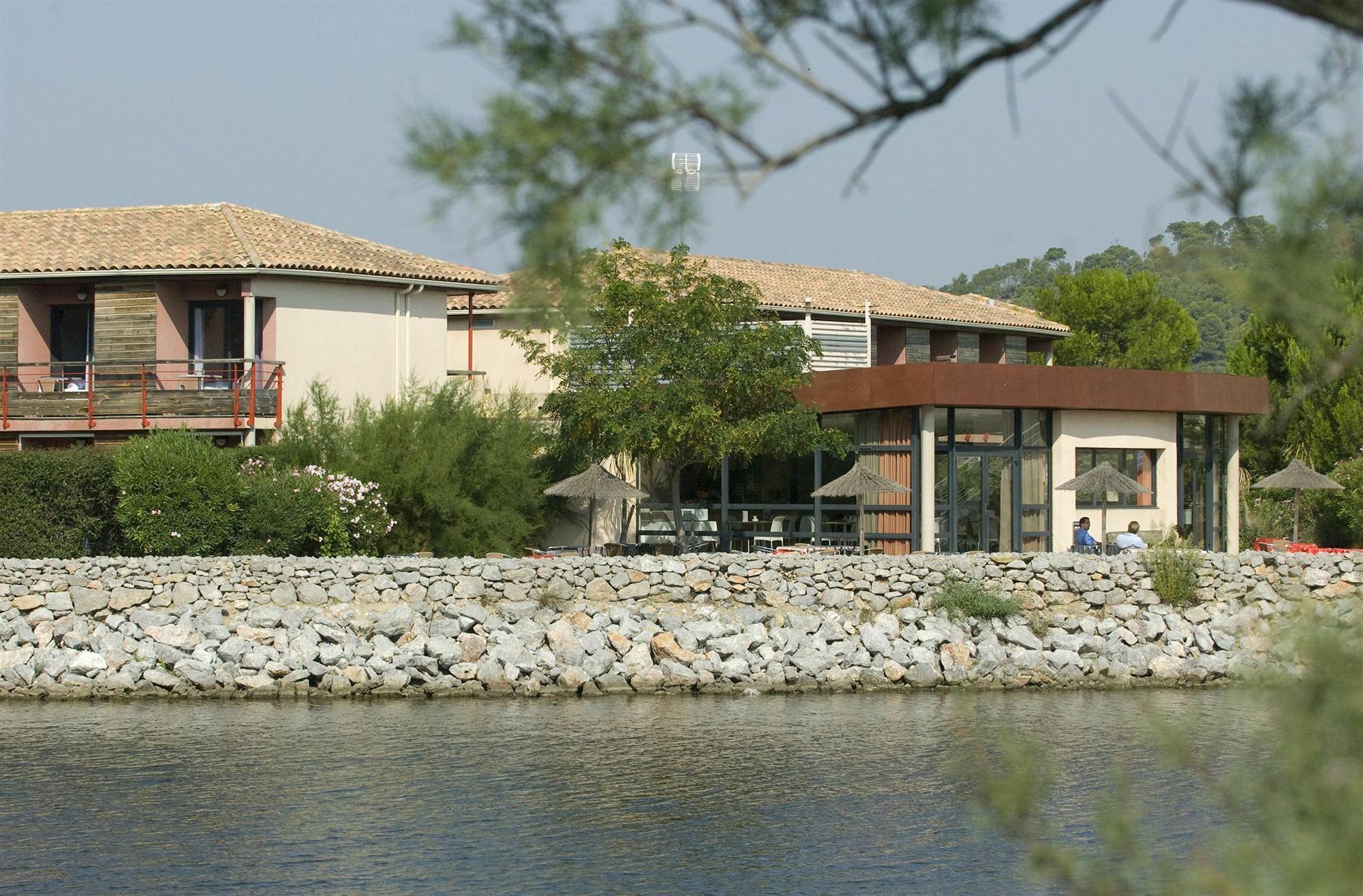 Hotel Le Phoebus Garden & Spa Gruissan Zewnętrze zdjęcie